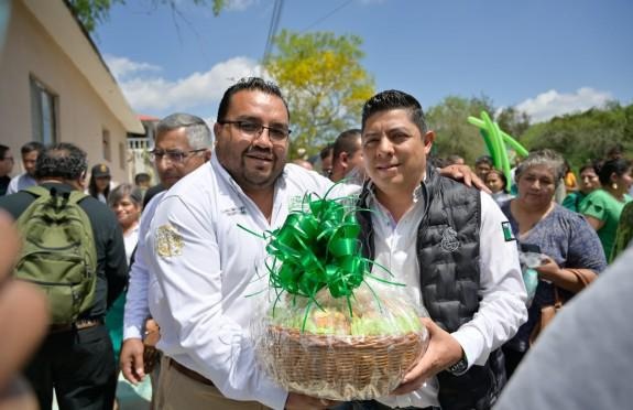 Se entregaron apoyos en el municipio de Cárdenas por parte del Gobierno de SLP