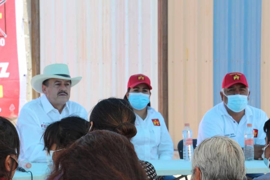 Se reúne Femat con deportistas en Pánuco y Vetagrande