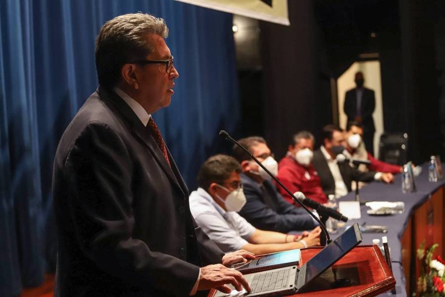 El estado en bancarrota; presenta Ricardo Monreal Decálogo del Terror