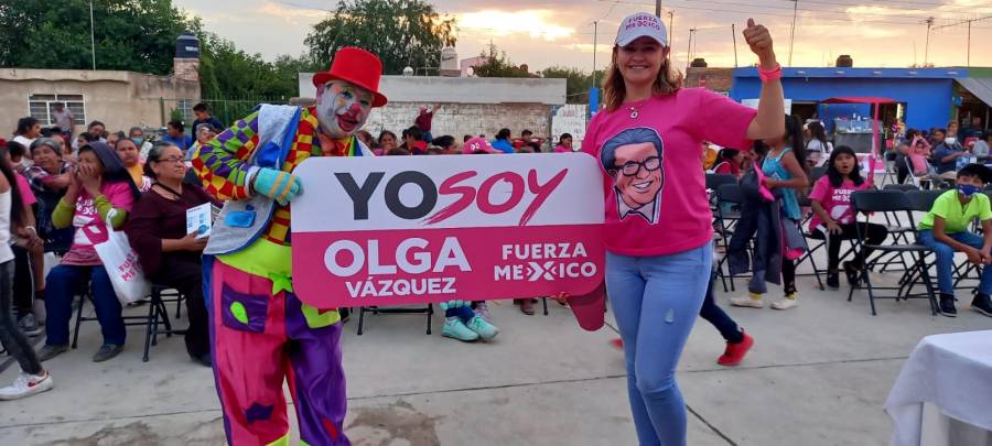 Olga se compromete con Noria de &Aacute;ngeles