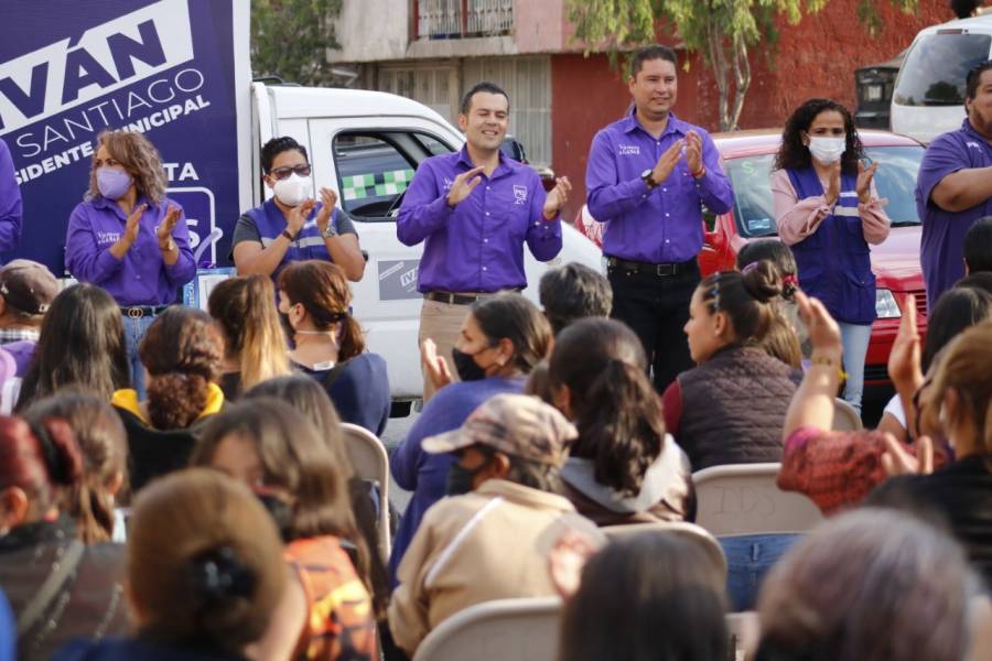Formalmente candidatos Ulises Mej&iacute;a e Iv&aacute;n de Santiago