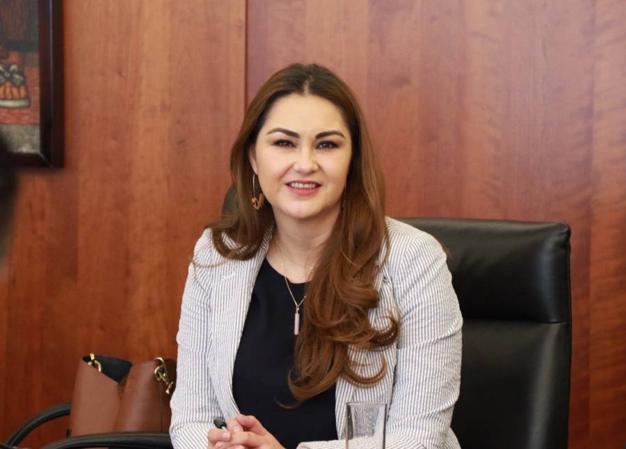 Igualdad total y cero discriminaci&oacute;n en el trabajo, propone Geovanna Ba&ntilde;uelos