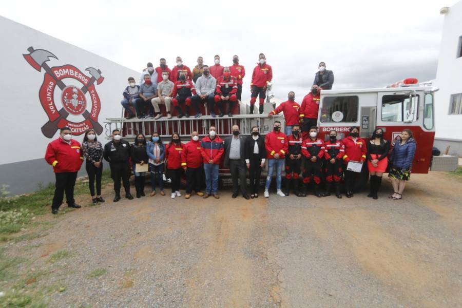 Reconoce Zacatecas capital a los bomberos en su d&iacute;a