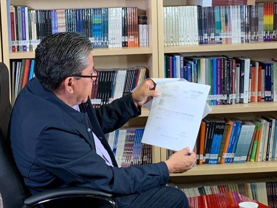 Denuncia Monreal desaparición de bienes públicos