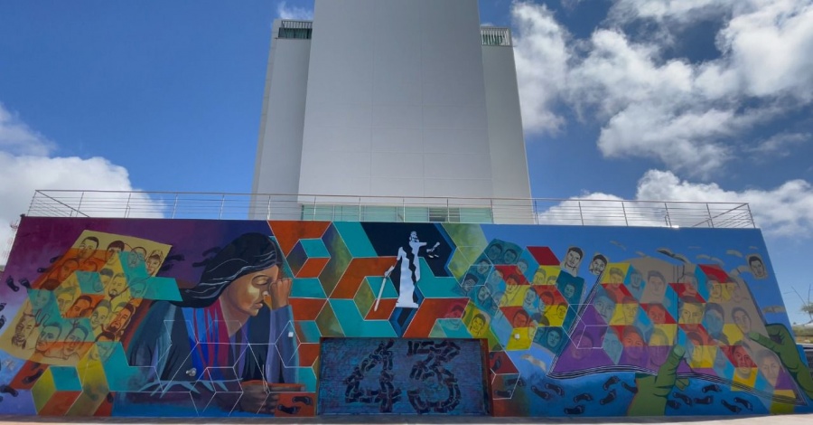 Homenajean con mural a desaparecidos y deudos