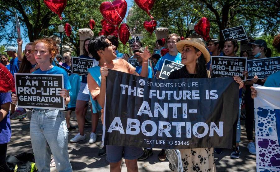 Juez de EEUU bloquea temporalmente ley que proh&iacute;be mayor&iacute;a de abortos en Texas