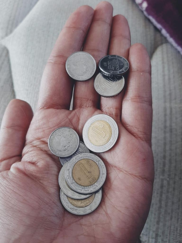 Zacatecanos gastan más de lo que ganan