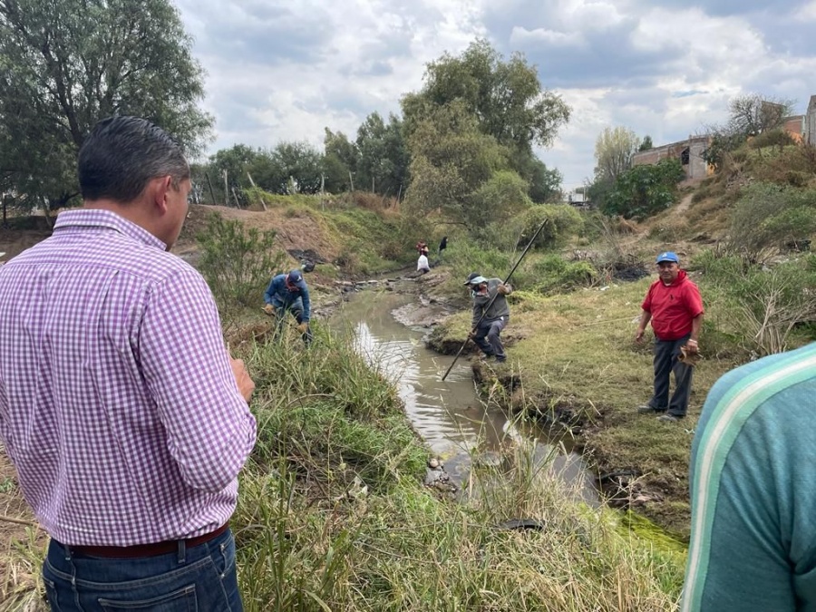 Previenen derrame de aguas negras a r&iacute;o Jomulco
