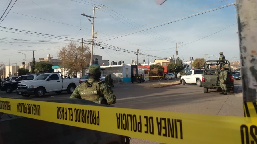 Asesinan mujer polic&iacute;a en Campo Real; hieren a su hija