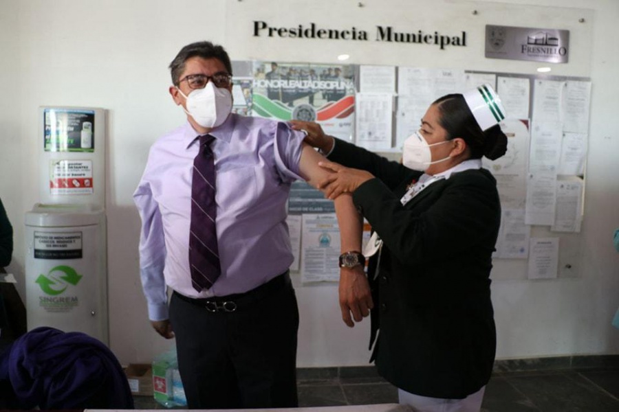 Vacunan al Mineral contra influenza