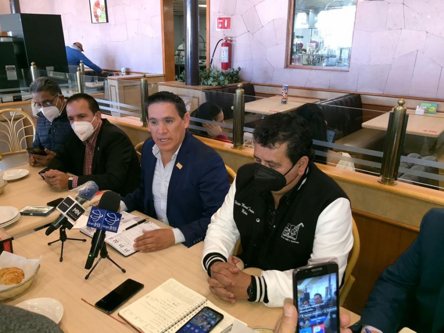 Ante falta de pagos, paran maestros de Zacatecas