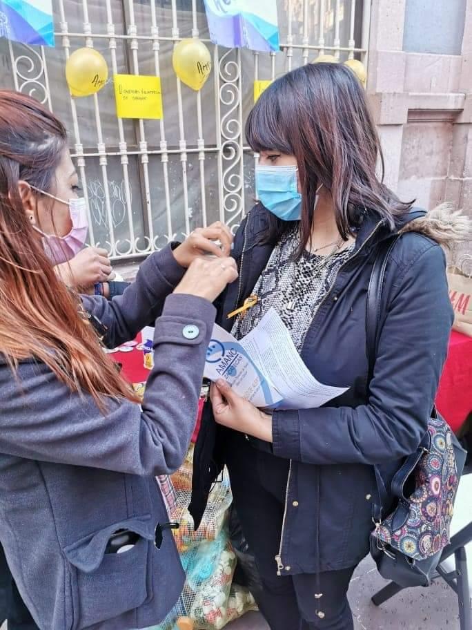 Donan sangre para recabar fondos contra c&aacute;ncer