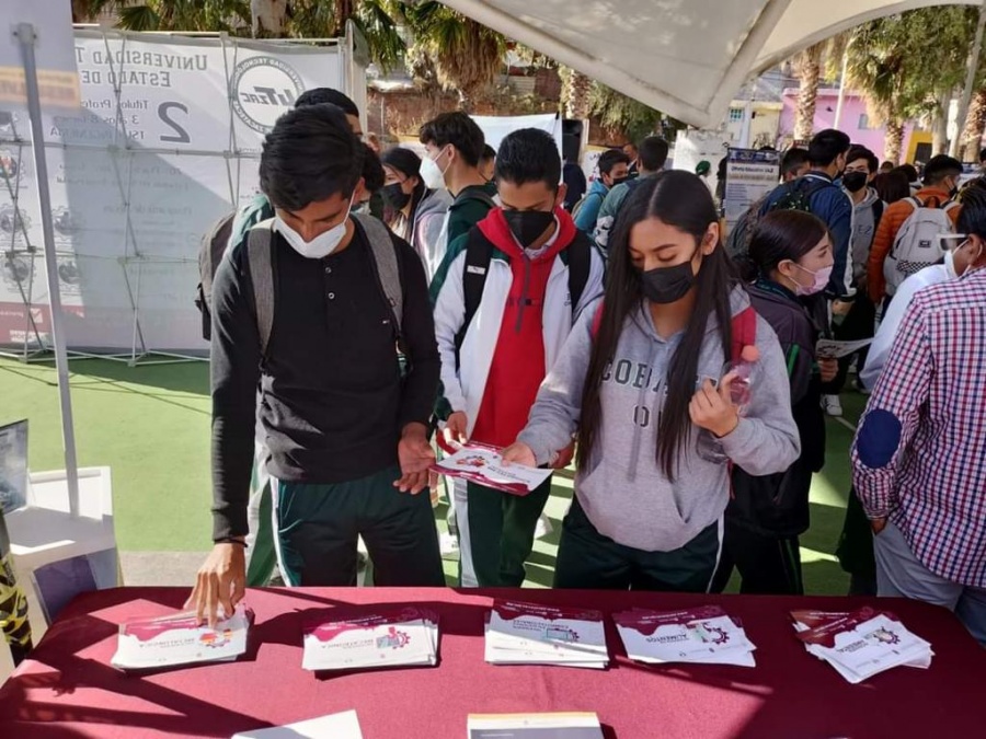 Desarrollan Expo Orienta en Guadalupe