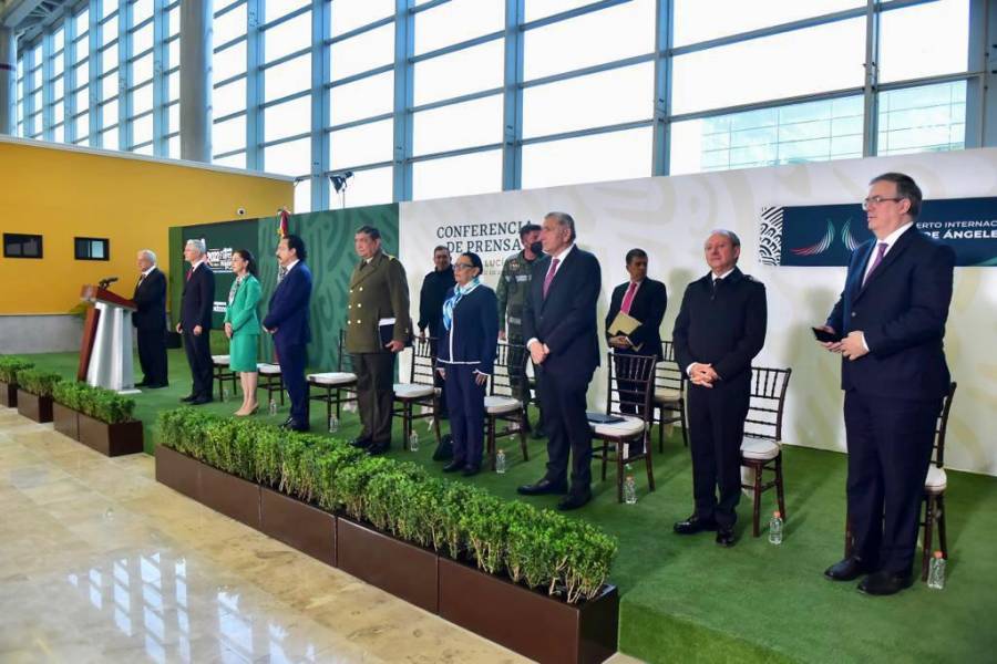 Con obras terminadas se llegar&aacute; al AIFA en 45 minutos desde centro de CDMX, promete AMLO