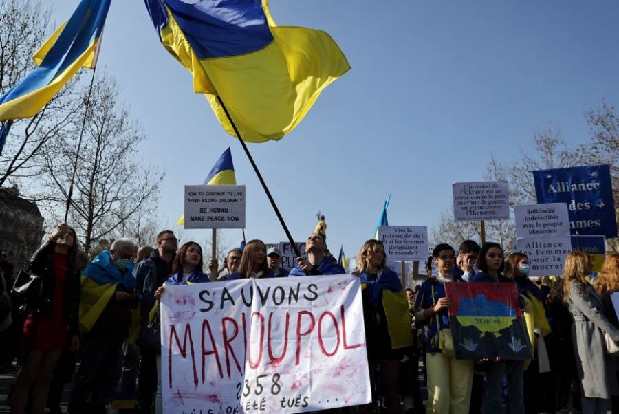 Ucrania rechaza el ultim&aacute;tum de Rusia para entregar Mari&uacute;pol