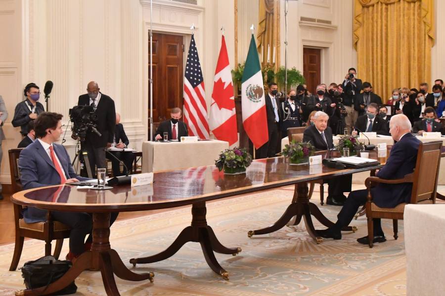 Justin Trudeau invita a AMLO a evento sobre refugiados ucranianos
