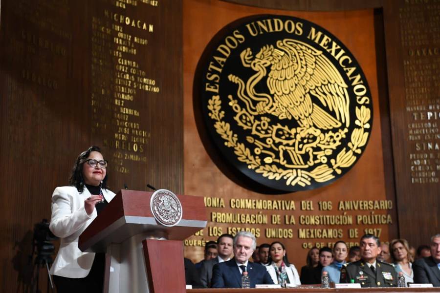 Ministra presidenta resalta que Constituci&oacute;n debe ser el pacto para unidad y dirimir diferencias