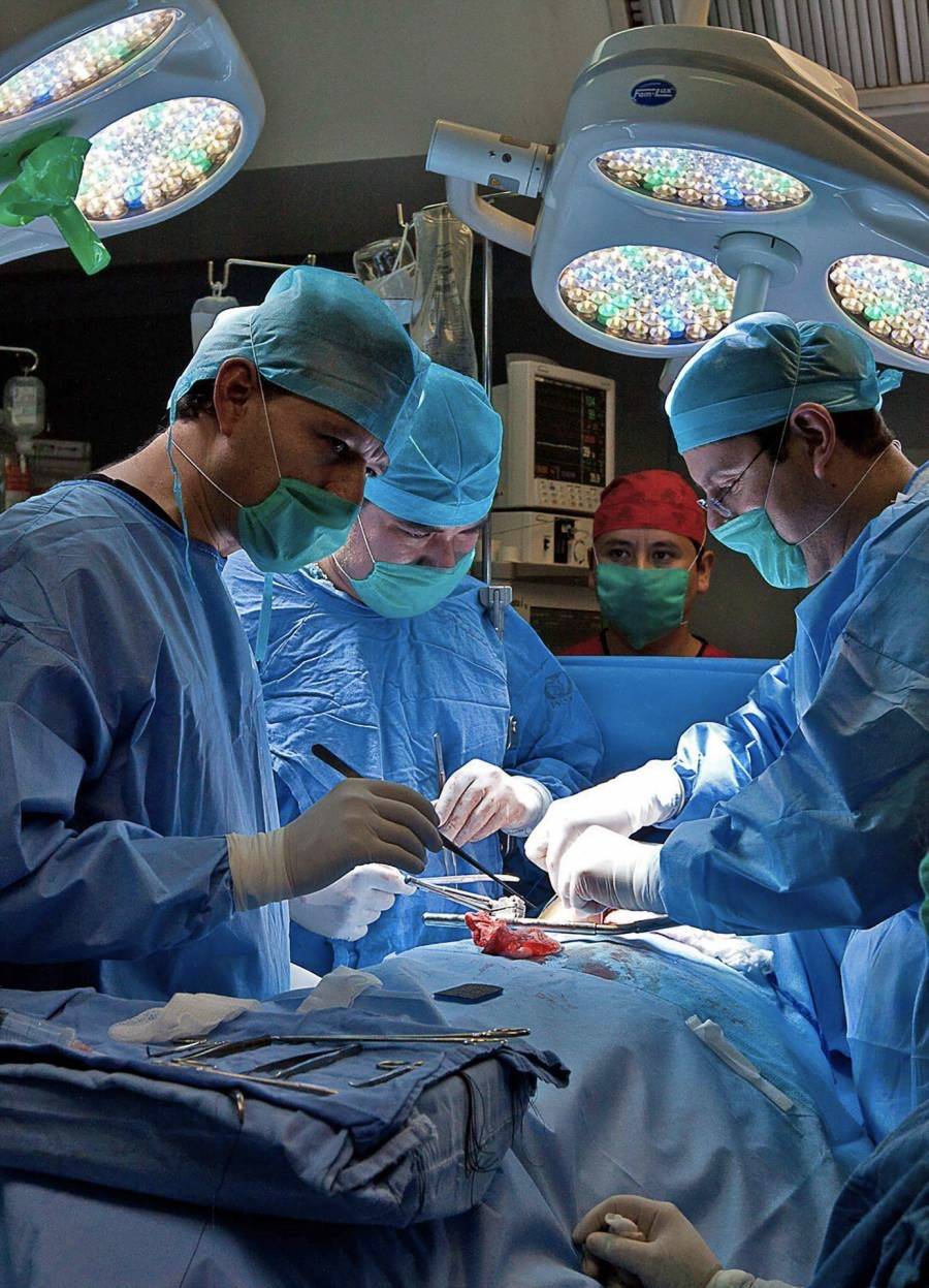 IMSS presenta logros en trasplante de médula ósea en pacientes pediátricos con cáncer