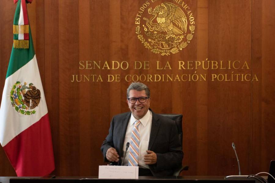 Senado act&uacute;a con prontitud para nombrar a comisionados del INAI: Monreal