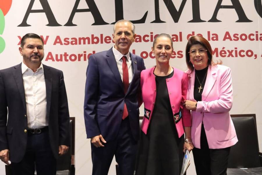 Sheinbaum reconoce labor de Mariela Guti&eacute;rrez al frente de la AALMAC