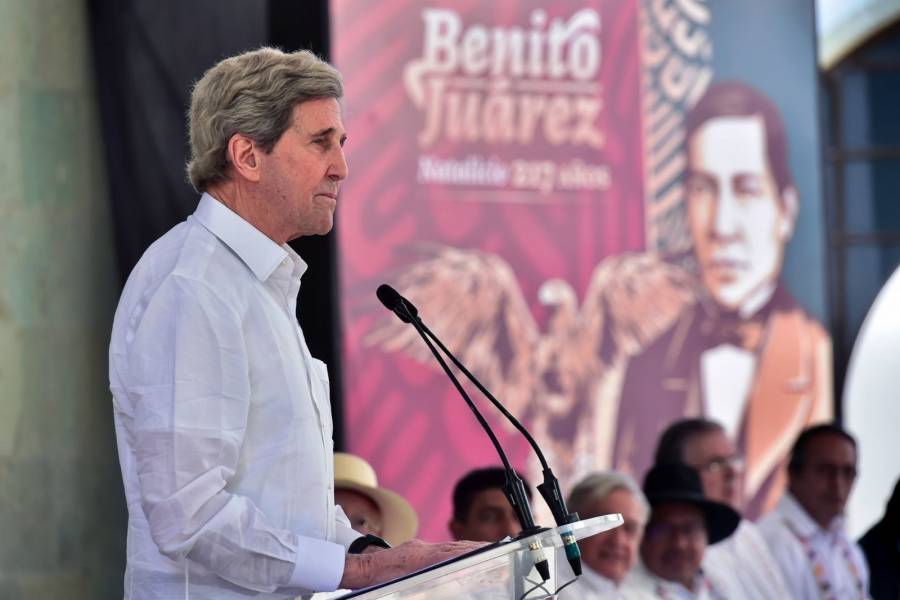 John Kerry acompa&ntilde;a a AMLO en aniversario de Ju&aacute;rez; abordar&aacute;n el sector energ&eacute;tico