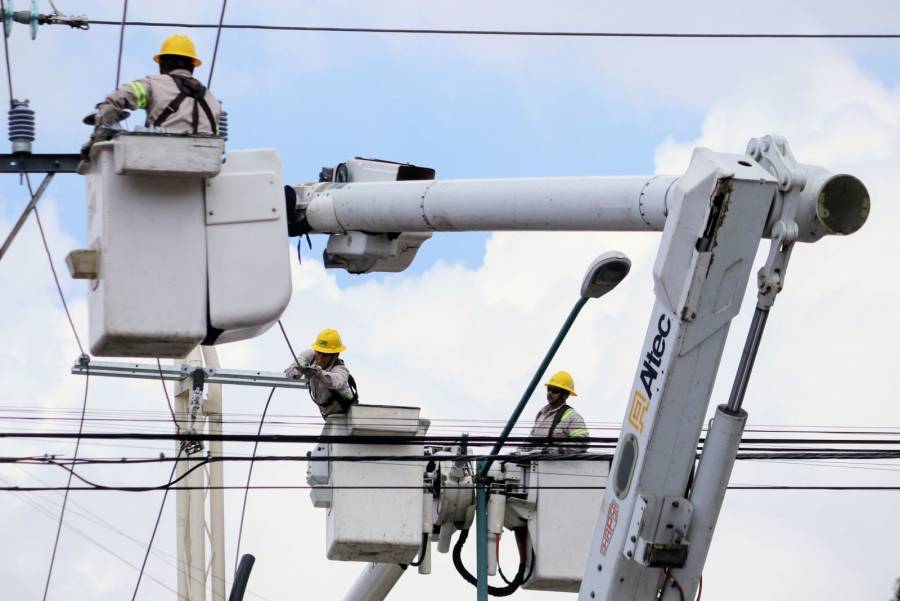 Al t&eacute;rmino del sexenio, CFE producir&aacute; el 70% de energ&iacute;a: AMLO