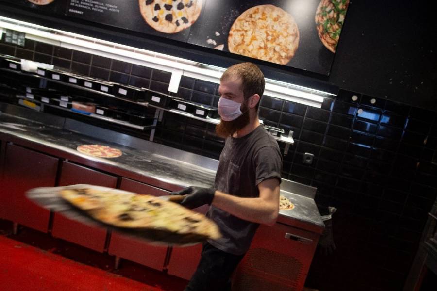 Pizza flambeada provoca incendio en Madrid que dejó dos muertos