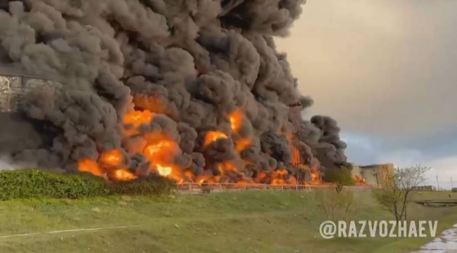 Incendio en un dep&oacute;sito de petr&oacute;leo de Crimea tras ataque con dron