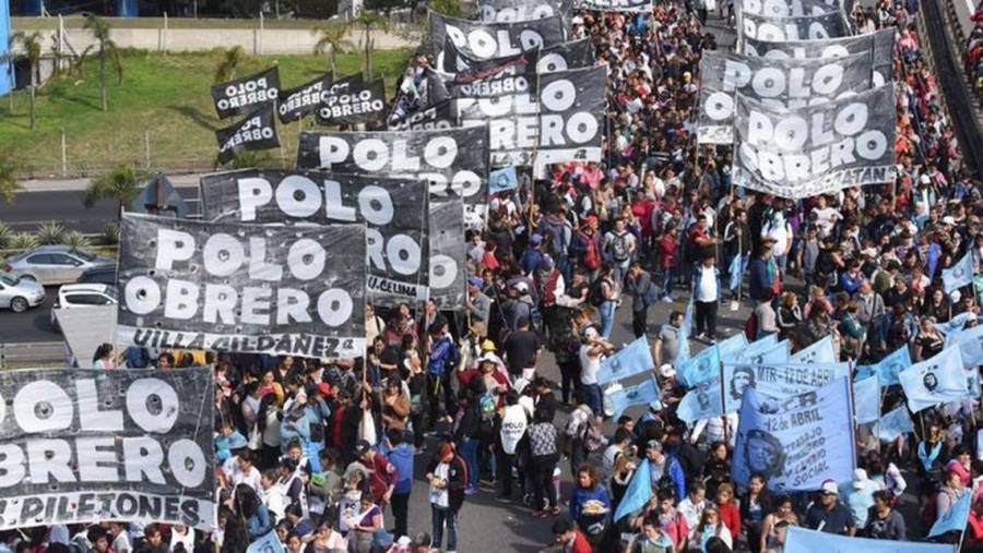 Miles marchan por trabajo, salarios y contra la pobreza en Argentina