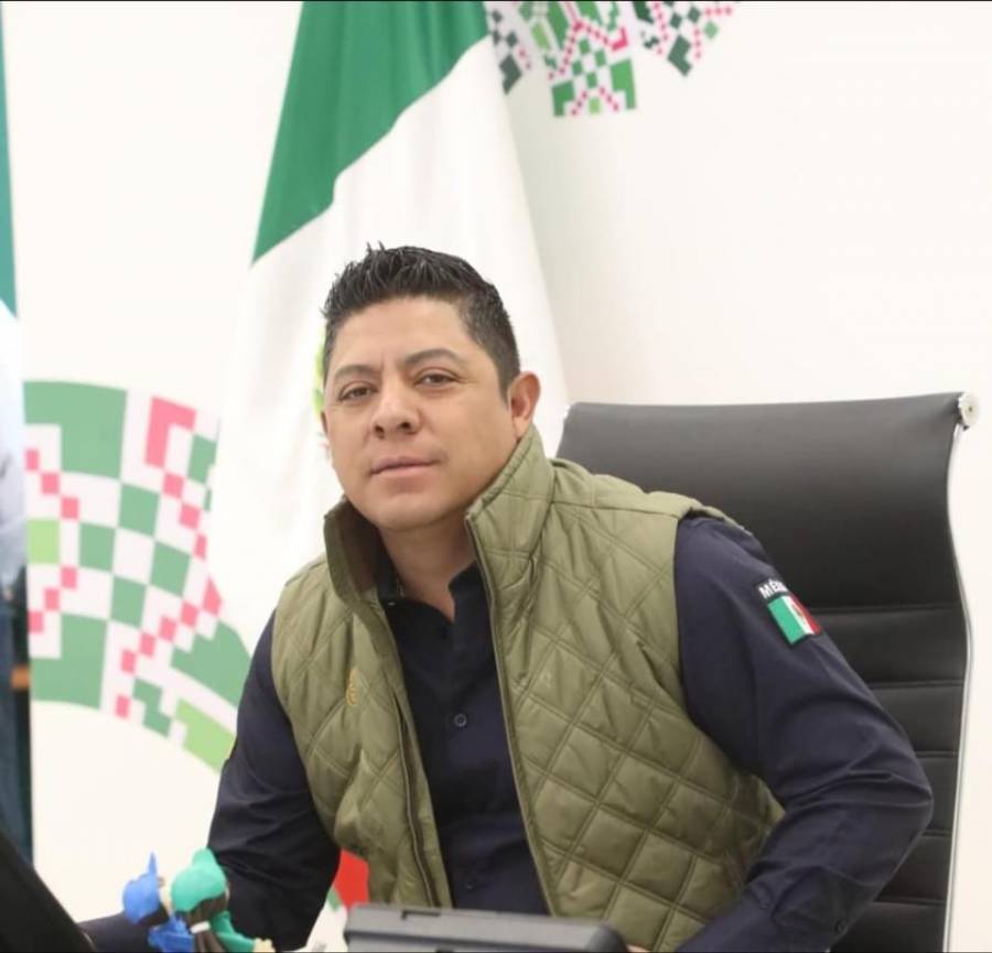 Ricardo, Gallardo, anuncia, construcci&oacute;n, refugio-cl&iacute;nica, gratuito,  mascotas,