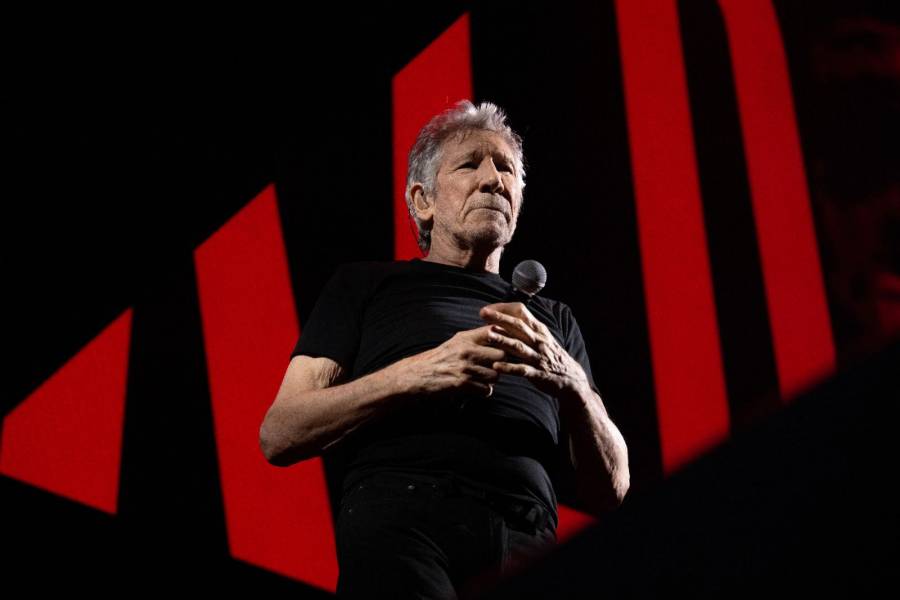 Polic&iacute;a alemana investiga a Roger Waters por un atuendo de estilo nazi