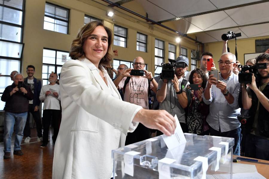 Alta participación en elecciones municipales y regionales en España