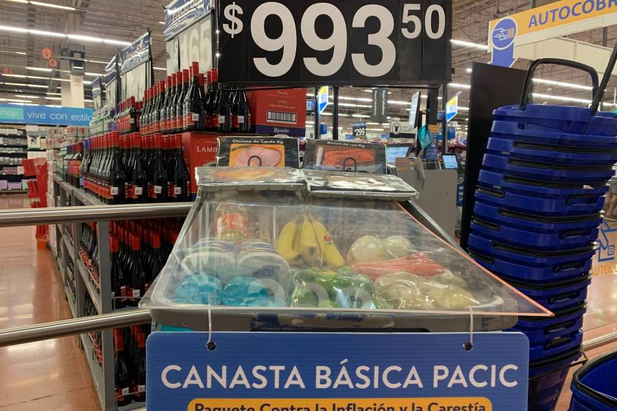 AMLO presume cifras de la canasta b&aacute;sica en M&eacute;xico