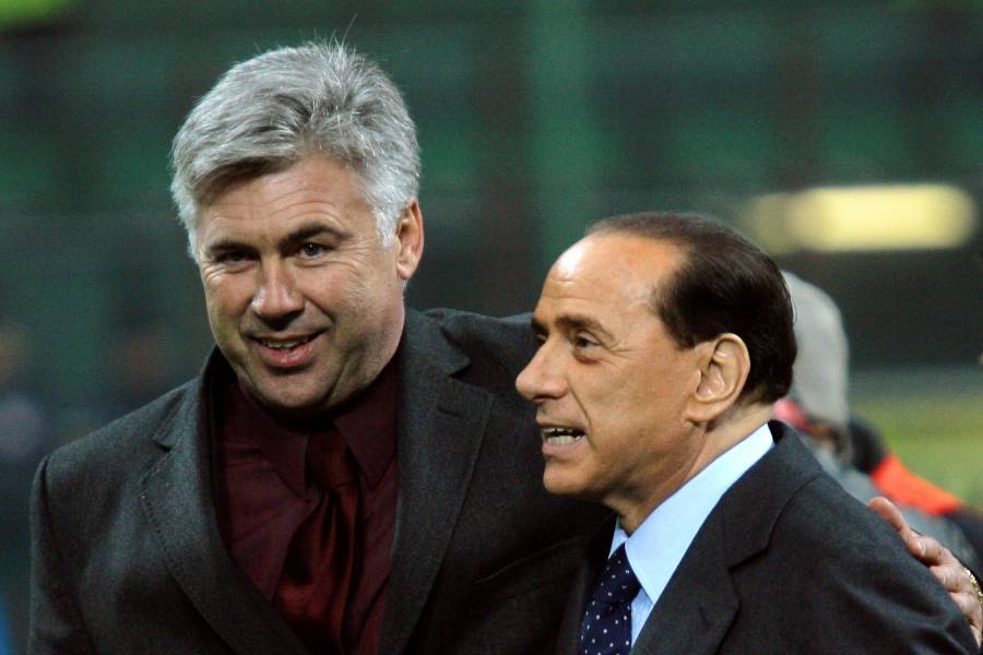 Ancelotti recuerda a Berlusconi, un hombre 