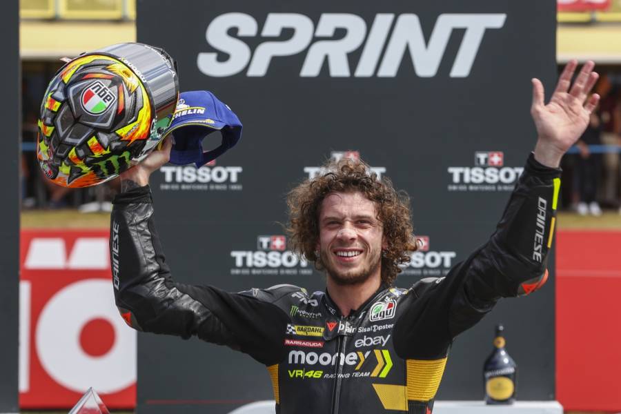 Bezzecchi gana la carrera esprint en Pa&iacute;ses Bajos delante de Bagnaia