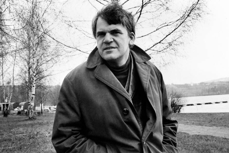 Muere el escritor checo Milan Kundera a los 94 a&ntilde;os
