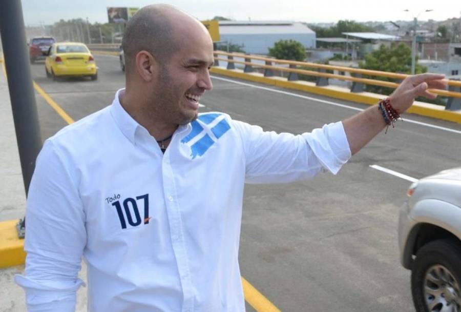 Asesinan a tiros a un alcalde de Ecuador