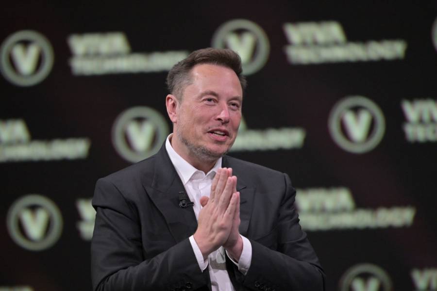 Elon Musk insinúa que podría reemplazar la marca del pájaro de Twitter