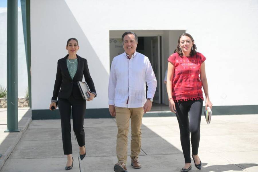Responde Cuitláhuac García demanda por agua potable en Alvarado