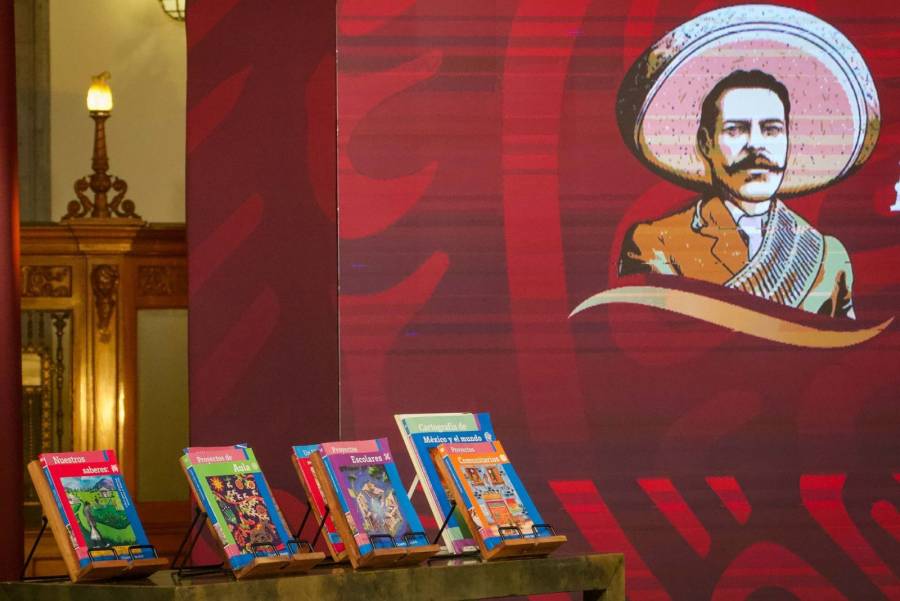 Debe CONALITEG acatar suspensi&oacute;n de Libros de Texto