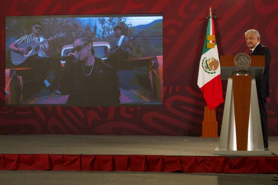AMLO intercede por Yaritza y su esencia; pide que la perdonen; cantará en la noche mexicana