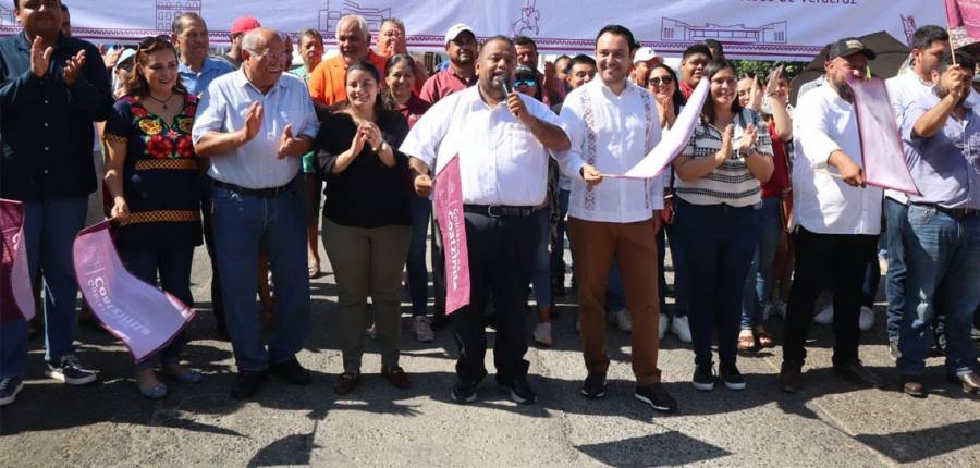 Obra pública estatal alcanza cifra histórica en Coatzintla