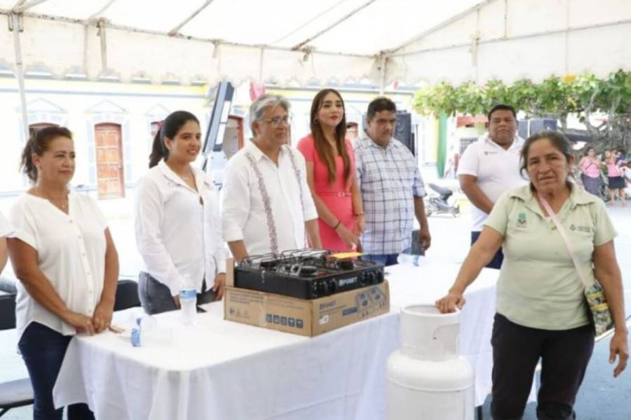Inversión estatal para el desarrollo social supera los 2 mdp en Colipa, Veracruz