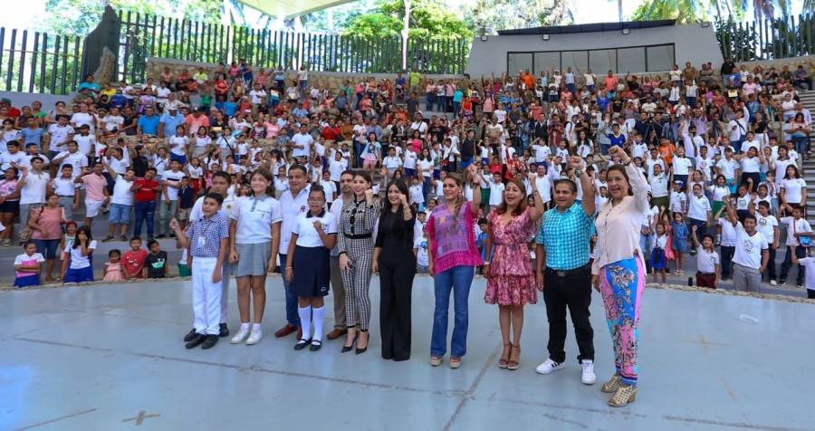 Prioriza Evelyn Salgado fortalecimiento de la educaci&oacute;n p&uacute;blica en Guerrero
