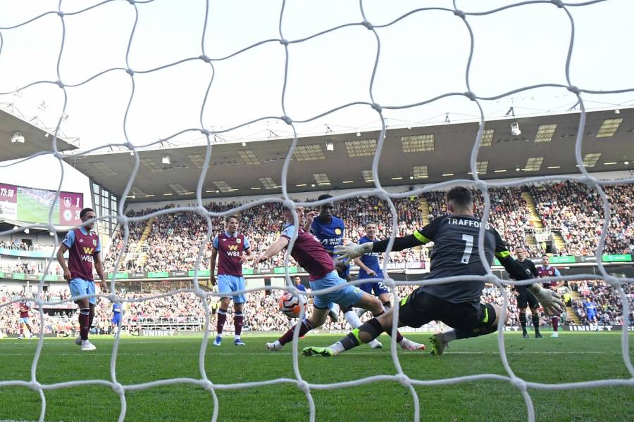 El reforzado Arsenal pone a prueba su inversión ante el Manchester City